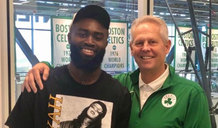 的凝聚力与 的凝聚力与